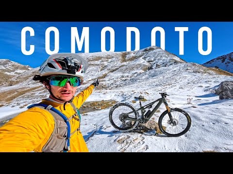 The Comodoto on a mountain bike… I wasn't expecting these conditions! ❄️