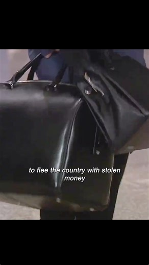 part68 To Protect Her Benefactor’s Money Bag, She Clung to the Robber. He Grabbed a Flowerpot “Loyalty_ Over Your Life_” Blood Stained the Bag as She Fell.