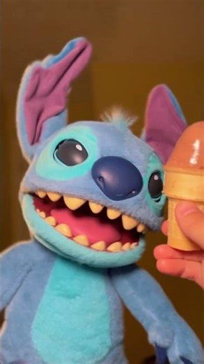Stitch loves Elvis and ice cream 😂 #stitch #shorts #youtubeshorts #impressions