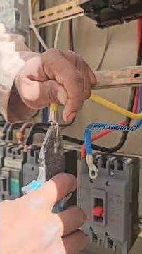 Mccb cable connection #electrician #electrcal #electricalcable #electrical #industrialelectrician