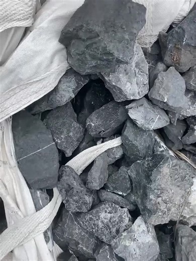 Raw Shungite Stone: EMF Protection Crystals From Karelia (1-2.5 Lbs - Etsy UK