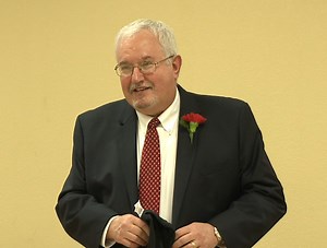 Longtime District Attorney General C. Phillip Bivens retires - WBBJ TV