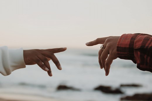 20 Songs about Connection - Singersroom.com