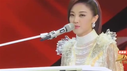 玖月奇迹双排键演奏《铁血丹心》，旋律响起惊艳到我了！