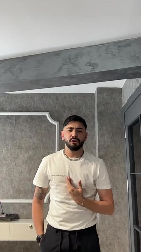 Ben elendim şarkıma…