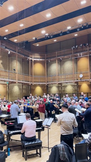 Haydn's Creation: the perfect antidote to winter? 🍃 CBSO Chorus Director Simon Halsey gives us a short insight into one of Haydn's most celebrated works, The Creation. A descriptive, colourful narrative of how Earth was created is encompassed by music equally as exciting played by the orchestra, chorus and three soloists 🌍️☀️🎼 Our performance of Haydn's Creation on Wednesday 26 February will be streamed live on BBC Radio 3 at 7.30pm - tune in and enjoy this joyful work! #cbso #orchestra #birm