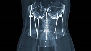 X-raying Balenciaga · V&A