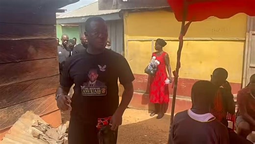 I want to understand something about Gary, a bus full of players and he was the only one who got shot? If yes then this wasn't a robbery, it was an execution.This is so painful and doesn't add up