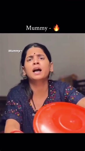 #Mummy cuddle 😂￼