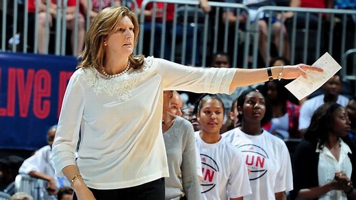 Lisa Leslie remembers Anne Donovan