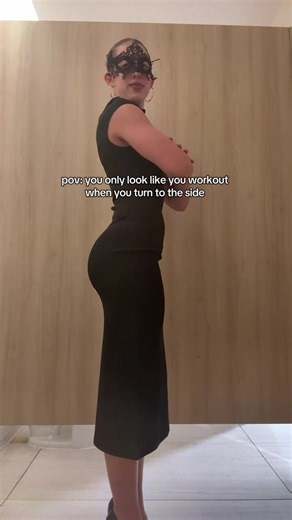 hip dip problems #gymtok#hipdips#glutes#relatable#foryou | Glutes Gym Exercises