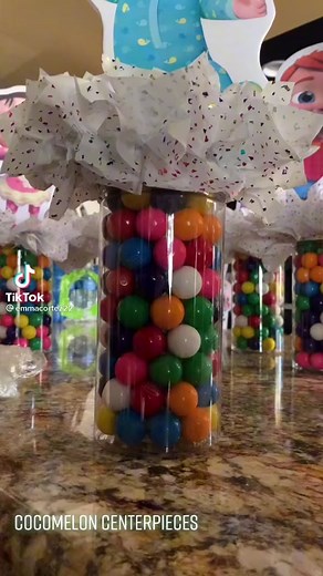 The perfect centerpiece for your cocomelon soiree! #cocomelon #cocomelonchallenge #cocomelonkids #cocomelonparty #cocomelonpartydecor