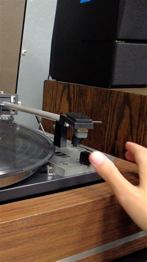 This Stereo Is Exactly Why We Love Vintage Audio! #vintage #vintageelectronics #vintagefinds #vintagefindsforsale #vintagetech #vintageaudio #toshiba #record #recordplayer #vinyl #turntable | Spencertified