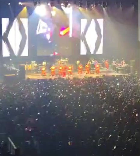1.9K views · 115 reactions | #Musique: Werrason carton plein sur son concert à Adidas Arena(Paris), la salle remplie à 85 % | CONGO BLEU | Facebook