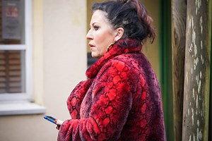 EastEnders spoilers: Kat takes revenge on Phil after overhearing him insult her