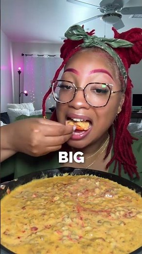 Rotel Dip and Hot Cheetos Puffs #mukbang #shortsvideo