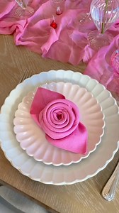 1M views · 20K reactions | 'How to make a ROSE napkin ' - @fivefootfeminine #regram. This rose napkin fold adds such a beautiful touch to the table! Awesome job!  #tableclothsfactory #napkinart #tablesetting #tablesetup #diydecor #partyideas #partydecor #eventplanner #eventstyling | TableclothsFactory | Facebook