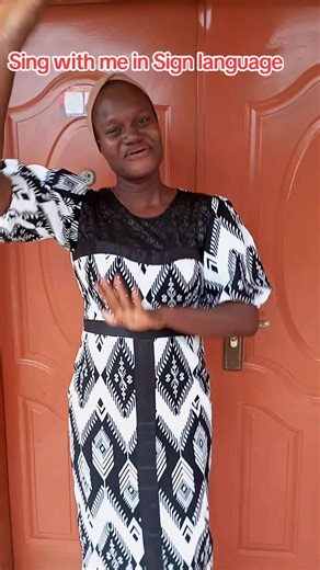 Happy Sunday: Sign Language Worship Experience