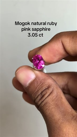 Mogok natural ruby pink sapphire 3.05ct The Heritage Luxe Gems & Jewelry Mandalay #mogok #theheritageluxe #mandalay #gems #ruby