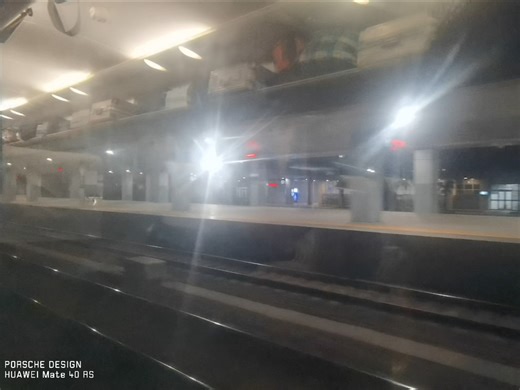 【中国铁路】跨海进京神车Z502次列车跨越安阳南货场和安阳站