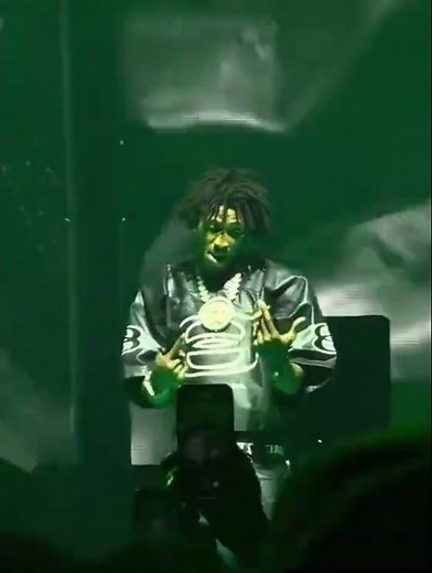 Youngboy performs “ Life Support” My Favorite Song 🤘🏾💚 #neverbrokeagain #nbayoungboy #shorts