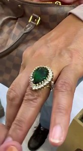 Open oder cincin hurem dari turky Rm 390 Boleh resaiz ikut jari custemer Di ikat dgn perak 925 Nak oder wasap kakzi ya Nak oder terus wasap www.wasap.my/601124280635/hurem | Zie lace exclusive