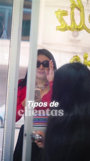 Hay clientas… y CLIENTAS… 😅 Pero en #AFE, a todas la atendemos con amor. 😍 Comparte y cuéntanos ¿cuál de todas eres tú? 🤭 #AFE #Riobamba #Quito #Guayaquil #humor #estilo #ropafemenina #exclusividad @Elizabeth Guaminga @Elisa