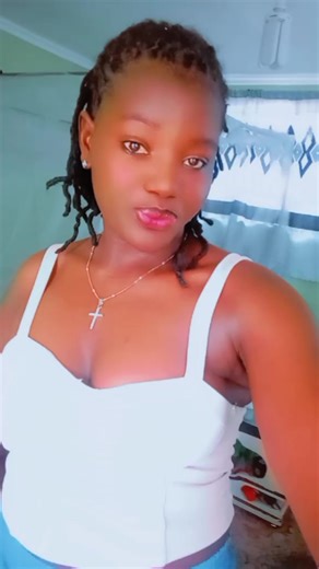 Dee (@dianaoloo)’s videos with original sound - BEVERLYN DAVIDS