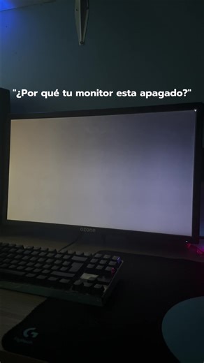 Oled 10.000 hz 😂 #fyp #setup #techtok #oled #humor | super amoled