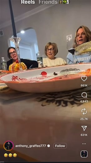 @ksiolajidebt_reacts on Instagram: "Post #112 #reaction #ksi"