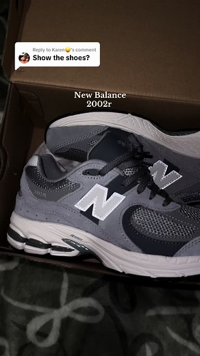 Exploring New Balance 2002R Styles and Features