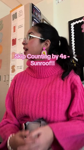 Skip counting by 4s song - Sunroof!!✖️🌞4️⃣ #teacher #thirdgradeteacher #teachersoftiktok #thirdgrade #teachertok #teachertiktok #skipcounting #skipcountingby4s #multiples #multiplication #multiplicationsong