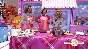 490K views · 1.5K reactions | Lifestyle expert Alejandra Ramos of Always Order Dessert transforms Rockefeller Plaza into Chocofeller Plaza with candy-filled recipes. See how to make her Snickers banoffee pie, a piñata cake and more. Created by TODAY with our sponsor SNICKERS | TODAY with Jenna & Friends | Facebook