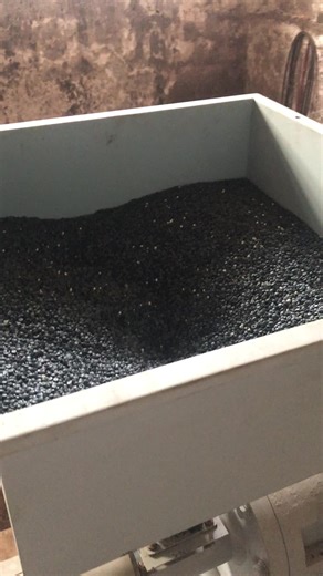 Plastic pipe making machine. HDPE pipe making machine. Plastic recycling machine. #plasticrecycling