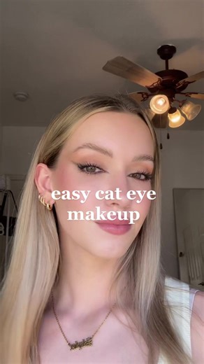 Easy Cat Eye Makeup Tutorial - Simple Steps & Tips