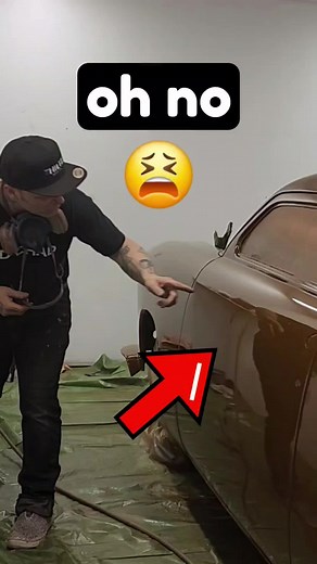 Bug in Wet Paint! Watch this Funny Car Painting Trick 🙌