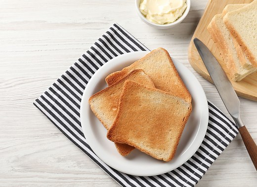 7 Best Store-Bought Breads for the Perfect Toast, According to Chefs