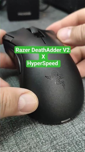 Razer DeathAdder V2 X HyperSpeed looks great, fits comfortably in the hand #gamingmouse