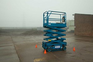 Cherry Picker & Scissor Lift Training in Newcastle, Sunderland & Durham | Health & Safety Training Ltd