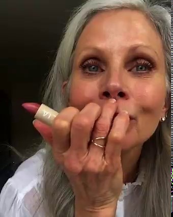 29K views · 227 reactions | How Lynn gets that dewy,...