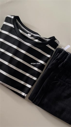 Stylish Baggy Shirt Outfits for Comfort and Elegance