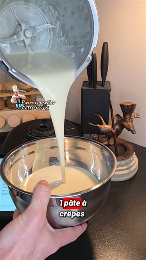 Pierre Clayette Thermomix 🇨🇵 on Instagram: "Voici la recette de la meilleure pâte à crêpes que j'ai pu goûter jusqu'à maintenant !! vous pourrez également la retrouver sur l'application Cookidoo "pâte à crêpes vanillée" pour les gousses de vanille, je vous conseille d'aller sur le site davidVanille.com en plus en mettant le code "PIERRE" vous aurez un cadeau en plus dans votre commande 🎁🥳👨‍🍳 et n'hésite pas à me dire en commentaire si tu fais partie de la team crêpes pliée ou crêpes roulée