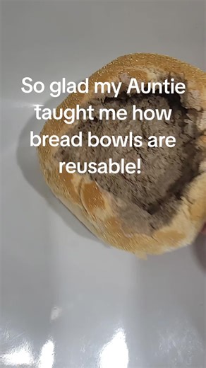 This is a food safe way to reuse bread bowls. Don't worry about the food. #katyperry #katy #reuserecycle #breadbowl #takeout