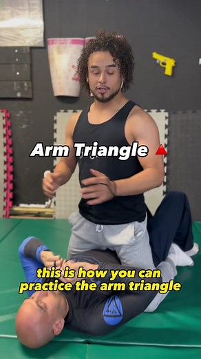 Advanced Submission Techniques: Arm Triangle, Darts Choke, Anaconda Choke, Alma Plata