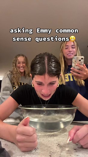 my smartest friend😬