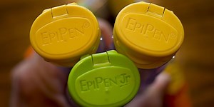 Mylan Recalls 81,000 EpiPens Outside U.S. After Reports of Failure | Fortune