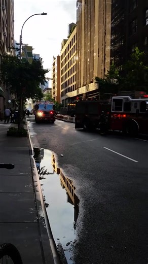 1.2K views · 47 reactions | FDNY Ladder 21 QUICK DRIVE BY UPCLOSE NYC shorts fdny firetrucks nyc | WestCoast Fire Media | Facebook