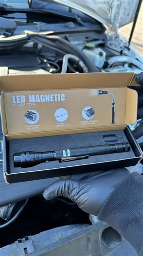 Extendable LED Magnetic Flashlight Review
