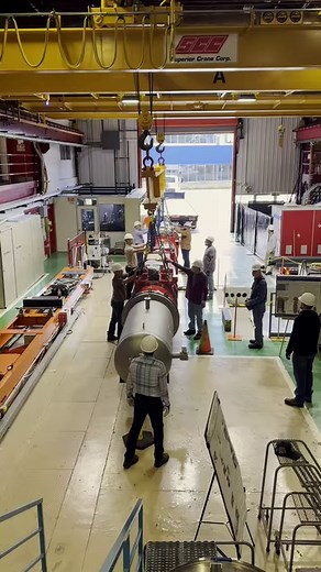 On Dec. 18, the physics laboratory CERN celebrated the arrival of a very large parcel from the United States. 🎁 Inside was the first U.S.-built focusing magnet for the high-luminosity upgrade to the Large Hadron Collider (LHC)! 🙌 🔗 Read more: https://news.fnal.gov/2023/12/first-u-s-built-focusing-magnet-for-lhc-upgrade-arrives-at-cern/ #HiLumiLHC | Fermi National Accelerator Laboratory