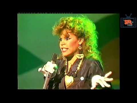 The Real Roxanne - Bang Zoom (Let's Go-Go) - Remastered
